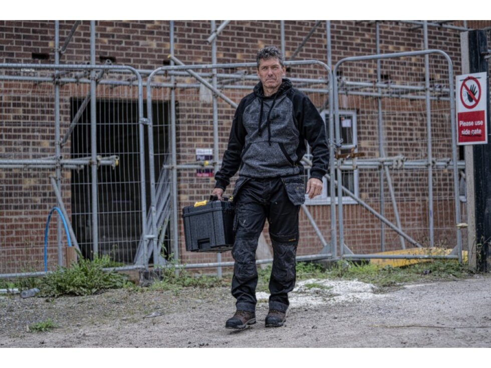 PÁNSKÁ MIKINA S KAPUCÍ DEWALT ORIGINAL ČERNO/ŠEDÁ STRATFORD HOODED*