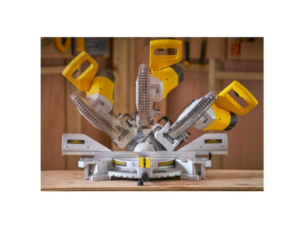 SM1800-QS STANLEY FATMAX POKOSOVÁ PILA 254 MM, 1800 W, S POJEZDEM