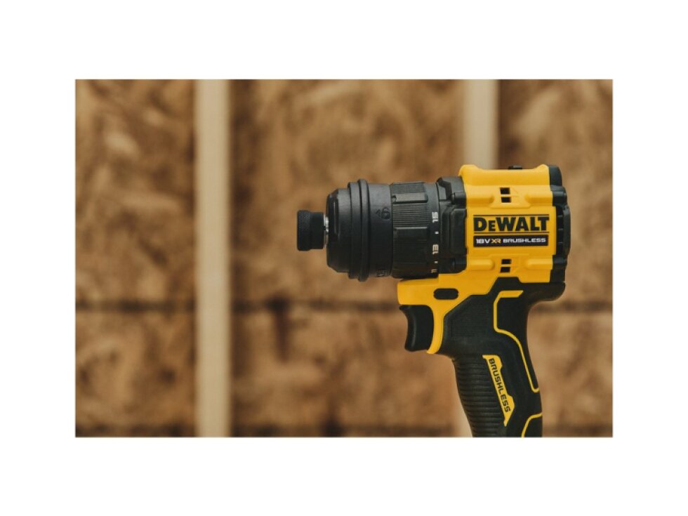 DCD803NT DEWALT 18V AKU BEZUHLÍKOVÁ VRTAČKA S VÝMĚNNÝMI HLAVAMI, BEZ BATERIE A NABÍJEČKY, KUFR T-STAK