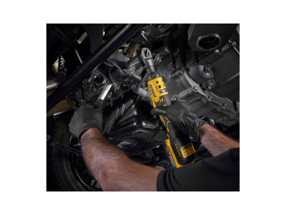 DCF512N DEWALT 18V AKU BEZUHLÍKOVÁ RÁČNA 1/2", MAX. UTAHOVACÍ MOMENT 95 NM, BEZ BATERIE A NABÍJEČKY, V KARTONOVÉ KRABICI