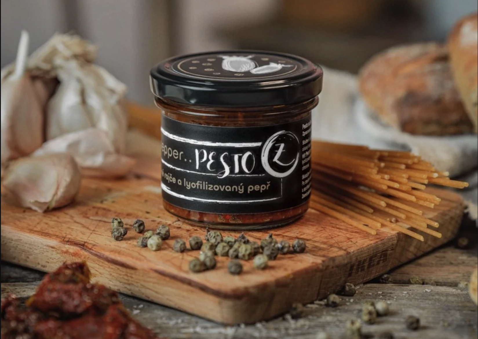 PESTO sušené rajče s lyofilizovaným kampotským pepřem