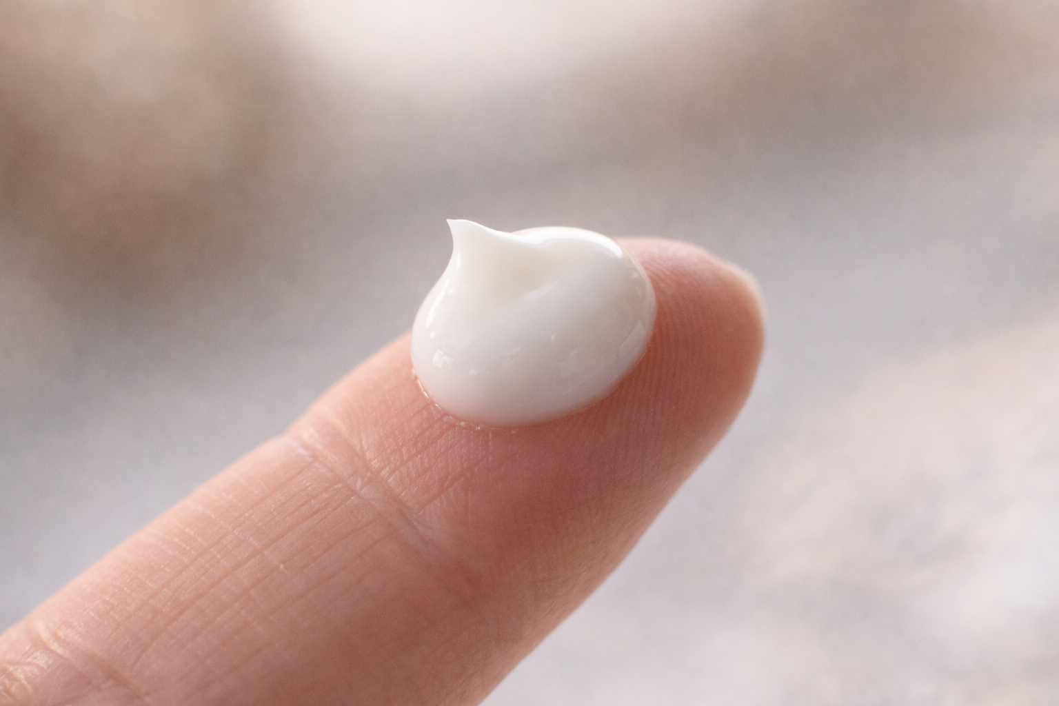 Jak se pleť chová v zimě a co skutečně potřebuje