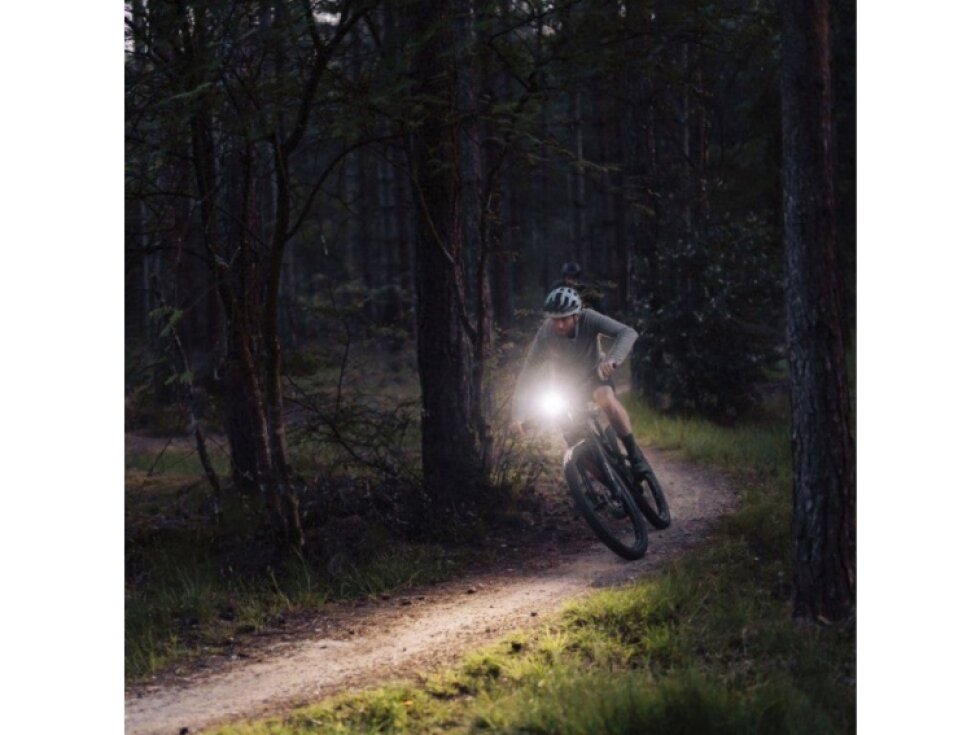 Magicshine RAY 1600B – Chytré přední světlo 1600 lm, Dual Beam, IPX6