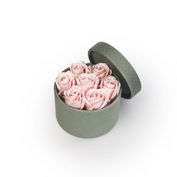 Mýdlové růže ve flower boxu khaki - pastelově růžové růže