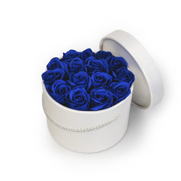 Mýdlové růže ve flower boxu - královsky modré růže