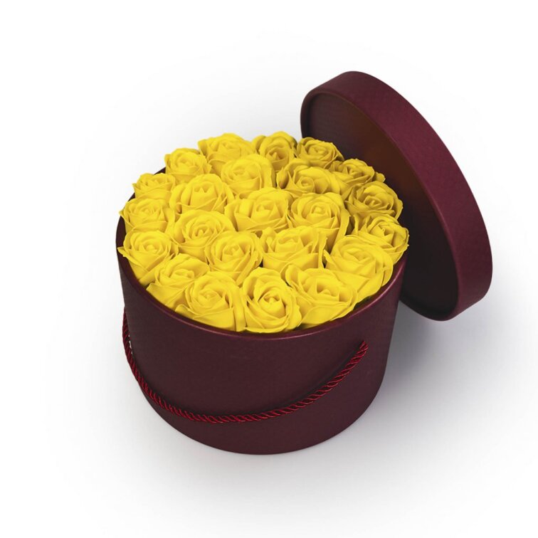 Mýdlové růže v bordó flower boxu - žluté růže