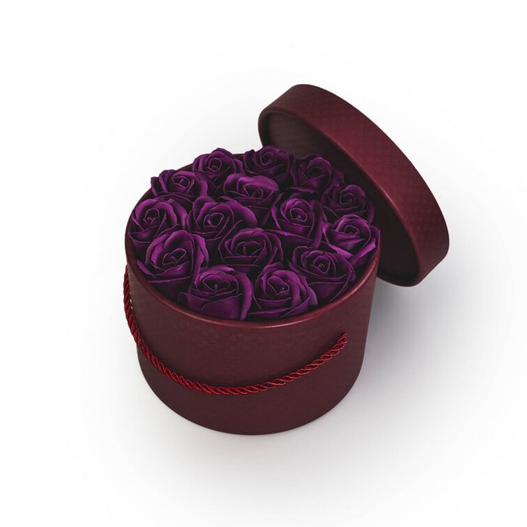 Mýdlové růže v bordó flower boxu - tmavě fialové růže