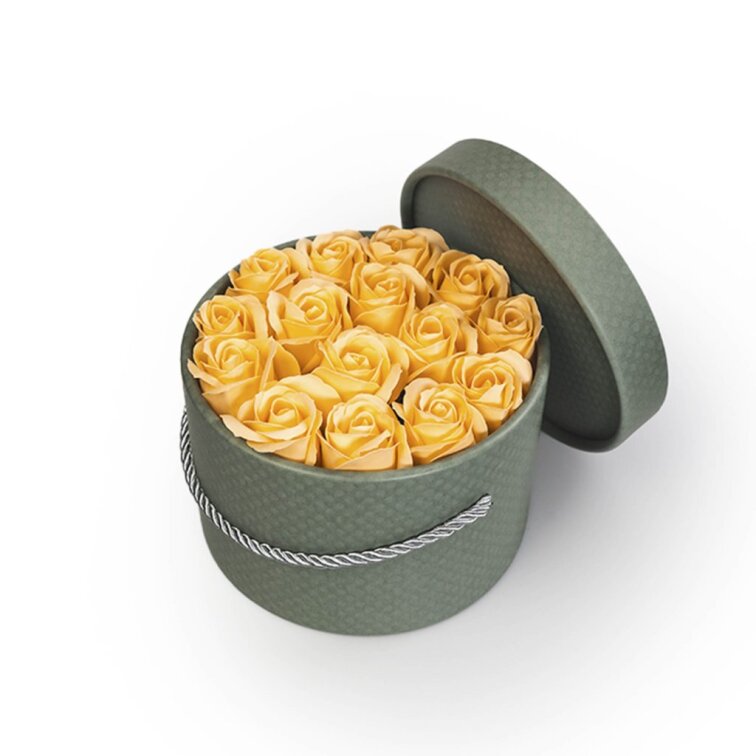 Mýdlové růže ve flower boxu khaki - broskvové růže