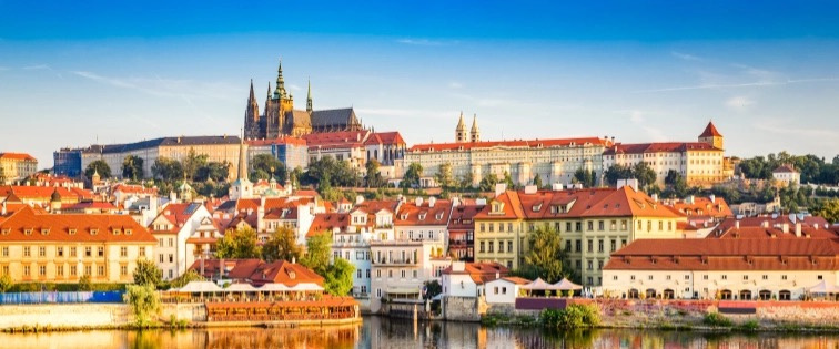 Tkaní koberečků: intenzivní workshop pro pokročilé