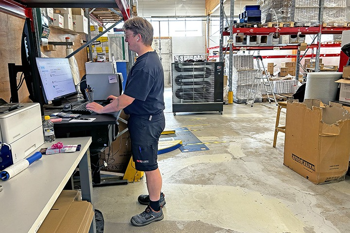 AIRREX AH-300i Infračervený naftový ohrievač