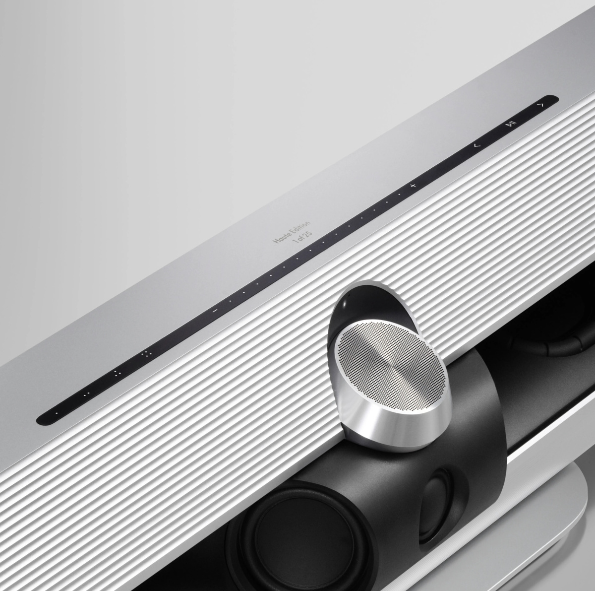 Beosound Premiere Haute Edition