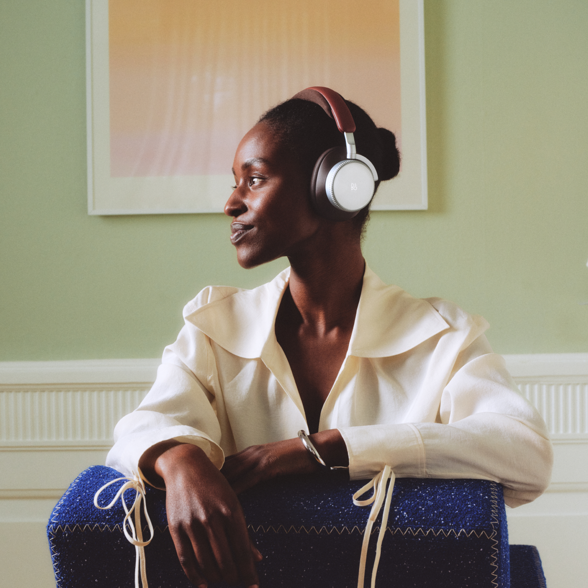 Beoplay H100 Century Brown