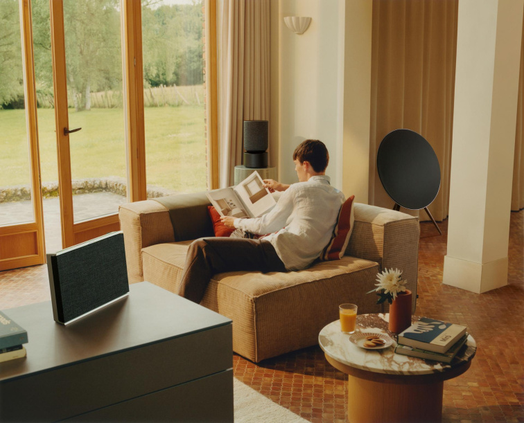 Beosound A9 5th gen Century Blue