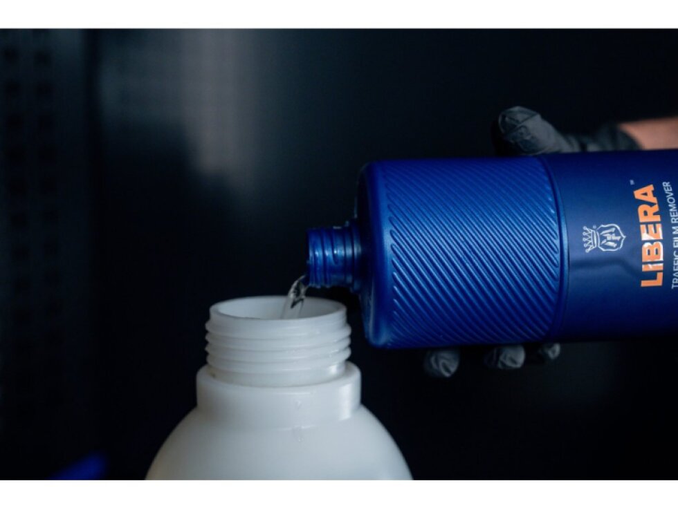 Labocosmetica Libera 1L předmytí vhodné pro PPF fólie