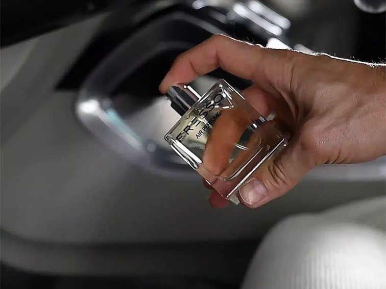 Fresso Gentleman Perfume 50ml vůně do auta