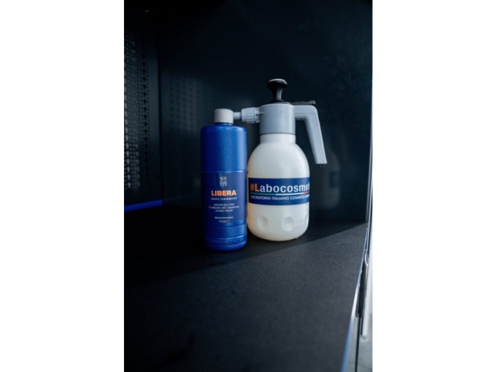Labocosmetica Libera 1L předmytí vhodné pro PPF fólie