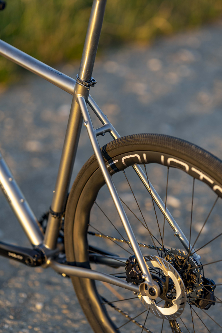 Equator Sensei Titanium Gen 4 - Shimano GRX Di2