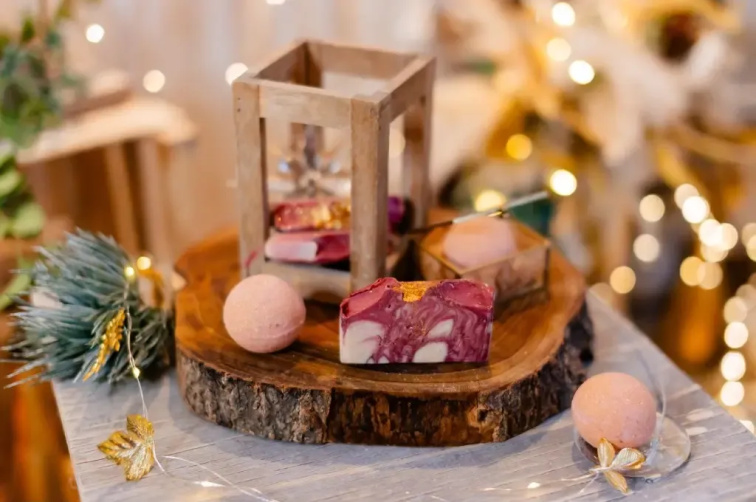 Tuhé přírodní mýdlo Perníček