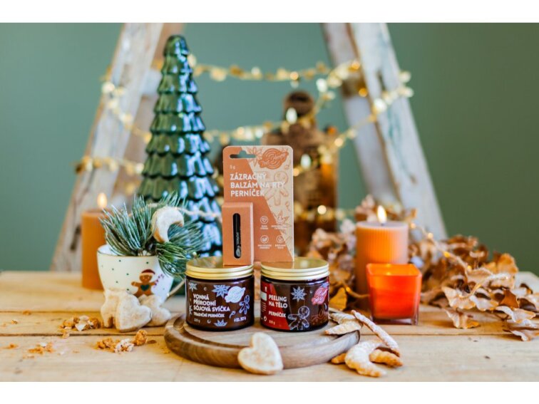 Přírodní vonná sójová svíčka Tradiční perníček