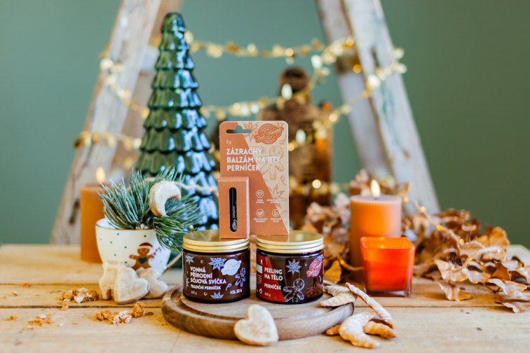 Zázračný balzám na rty Perníček