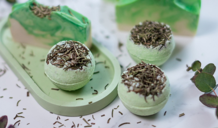 Šumivá bomba do koupele Rozmarýn