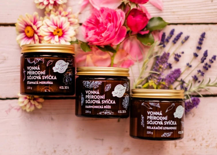 Přírodní vonná sójová svíčka Šťavnatá meruňka