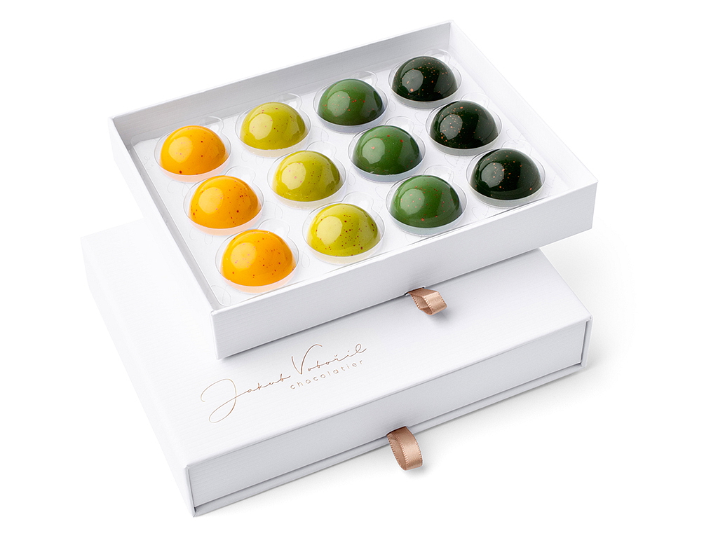 Limitovaná kolekce 12 citrusových pralinek