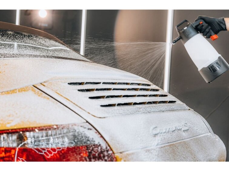 IK e FOAM PRO 2 Professional Sprayer - bateriový tlakový napěnovač