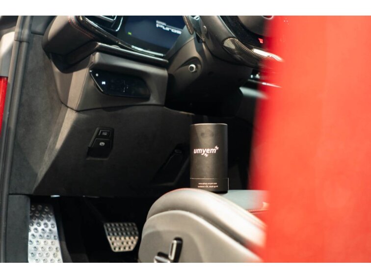 Autoparfém Gabriella - přírodní vůně do auta z Brna