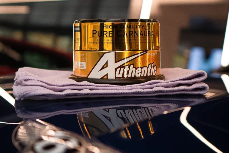 Soft99 Authentic Premium 200 g prémiový karnaubský vosk