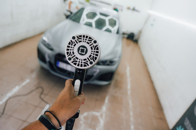 Liquid Elements Car Dryer Blower Turbo Dry - mobilní fukar na auto
