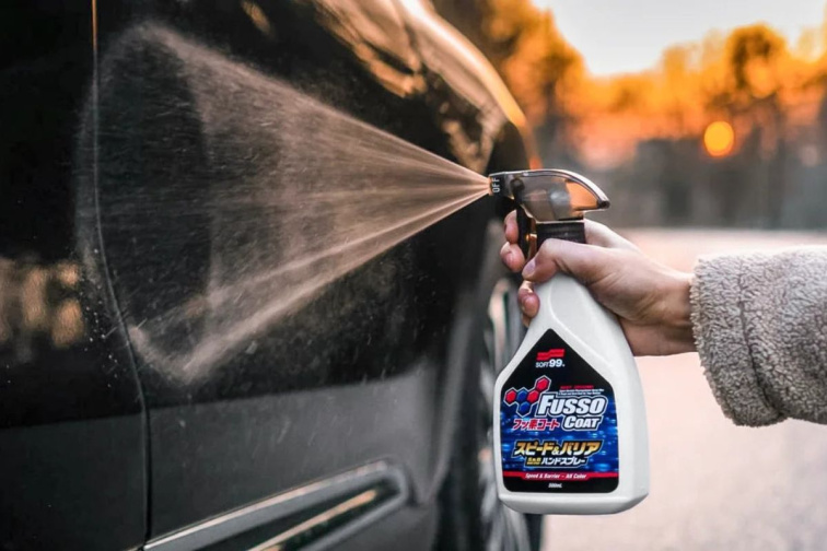 Soft99 Fusso Coat Speed & Barrier 500 ml - rychlý vosk ve spreji
