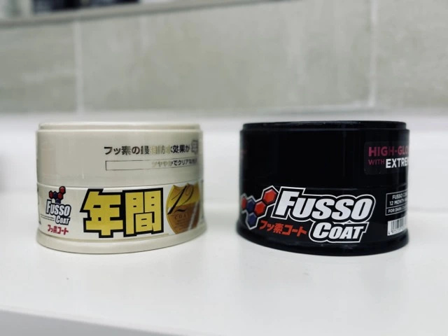 Soft99 New Fusso Coat 12 Months Wax Dark 200 g syntentický vosk - inovovaný nejlepší vosk na světě