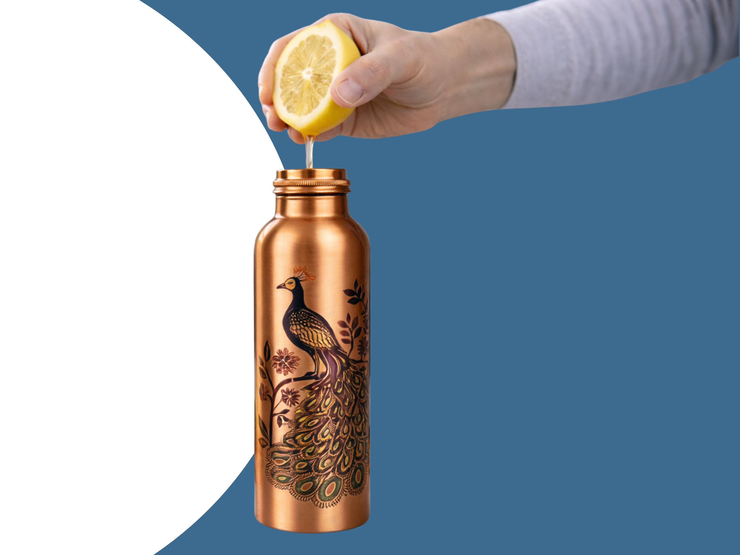 Měděná láhev na vodu vzor Páv, 950 ml, Nature's Own