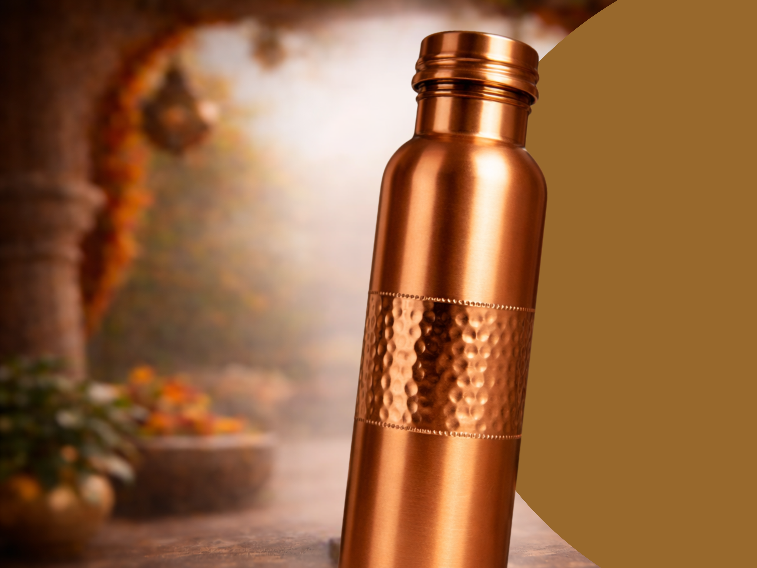 Měděná láhev na vodu vzor Tepaný střed, 950 ml, Nature's Own