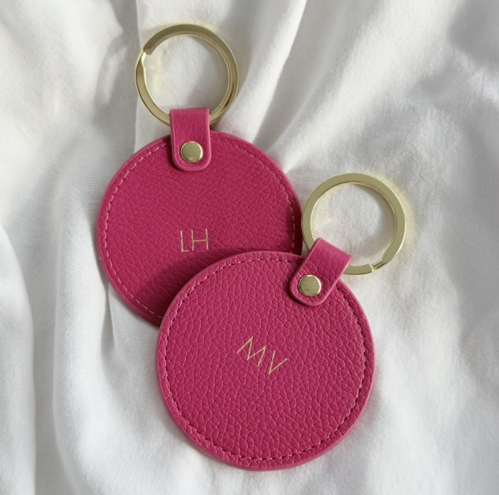 Personalizovaná kožená klíčenka s iniciály