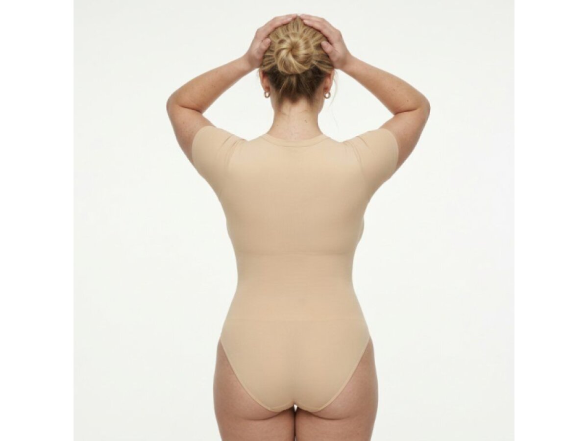 Tvarující body s krátkým rukávem a klasickým kalhotkovým střihem, NUDE