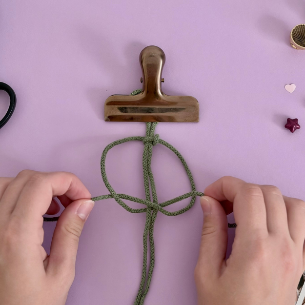 zpomínky na niti: DIY macramé závěs na instax fotky