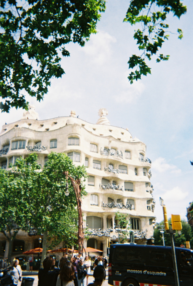 Barcelona na film: Vzali jsme si s sebou Fujifilm QuickSnap