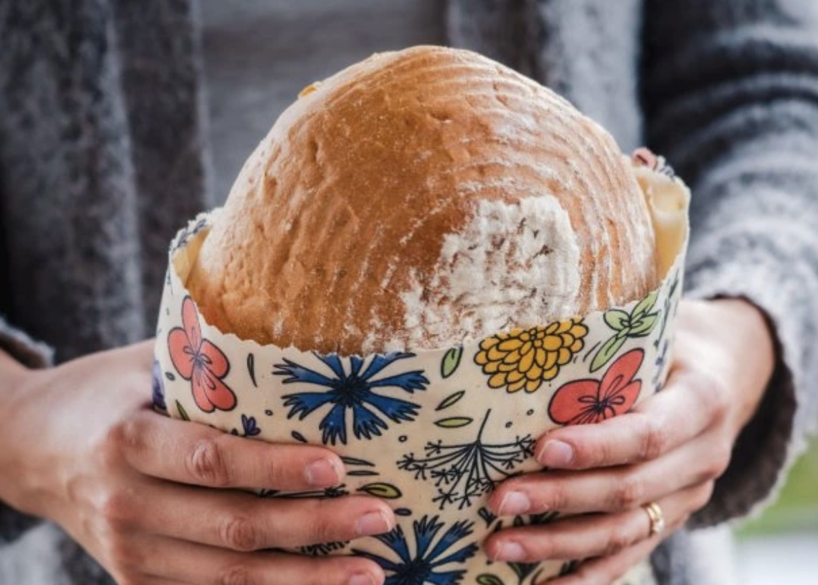 VELKÝ PEČIVÁK - medonosné kvítí a včely (34x32 cm)