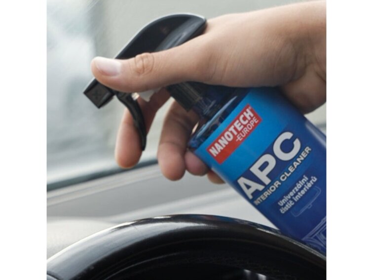 Univerzální čistič interiérů