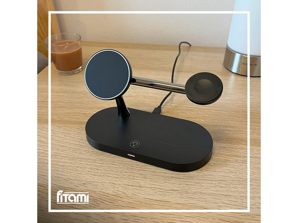 Bezdrátová nabíječka 3v1 s lampičkou - Černá