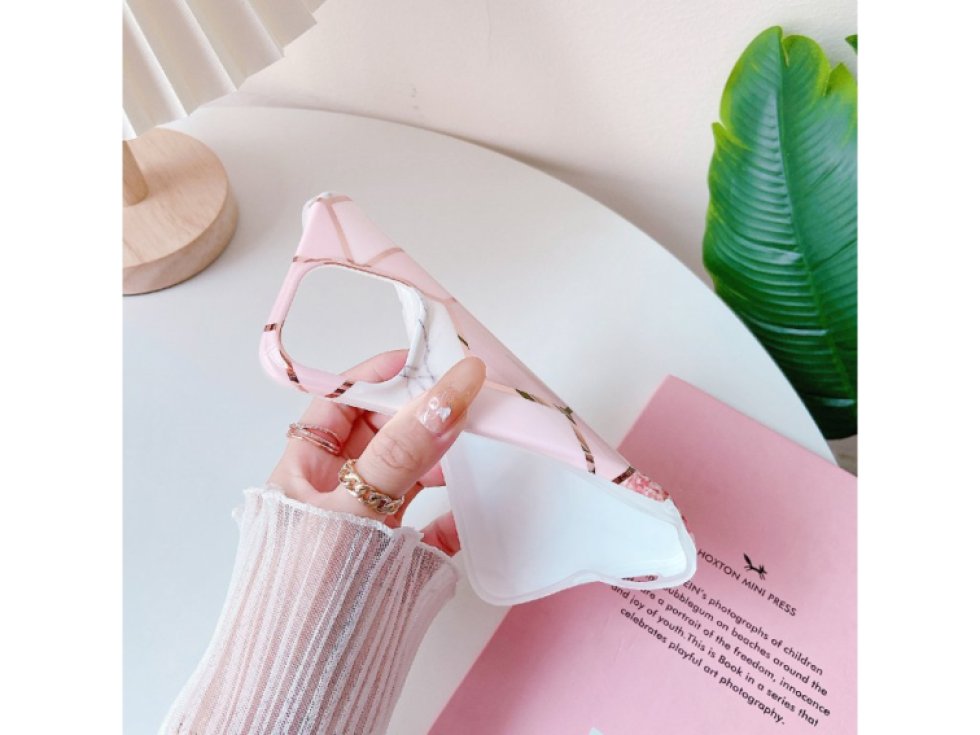 Ochranný kryt pro iPhone 14 PLUS - Geometric Pink