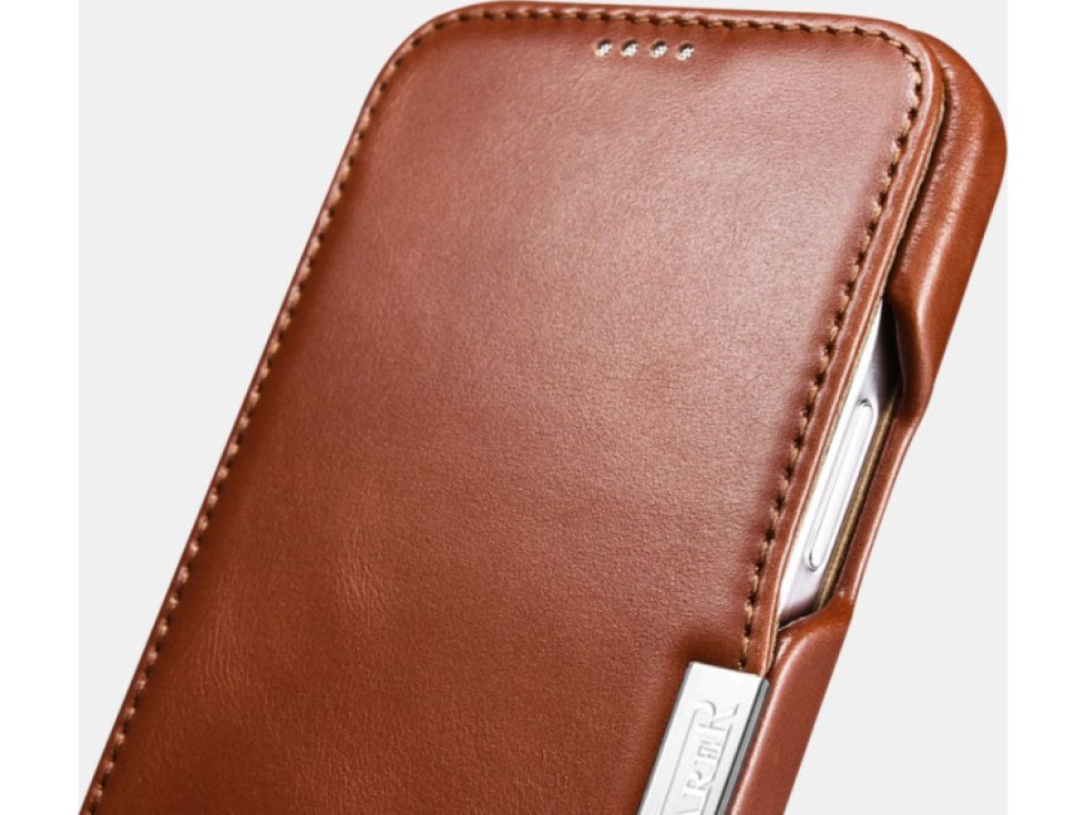 Knížkové pouzdro pro iPhone 12 / 12 Pro - iCarer, Vintage Brown 01.20.RIX1210-BN