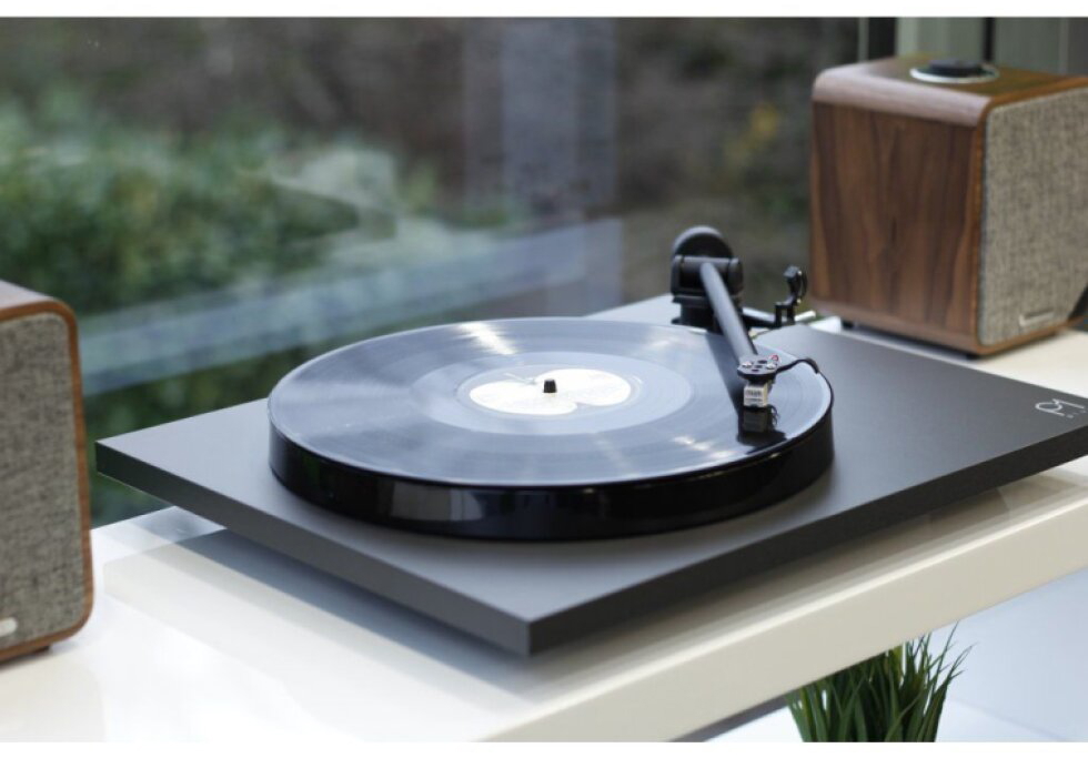 Rega Planar 1 Walnut