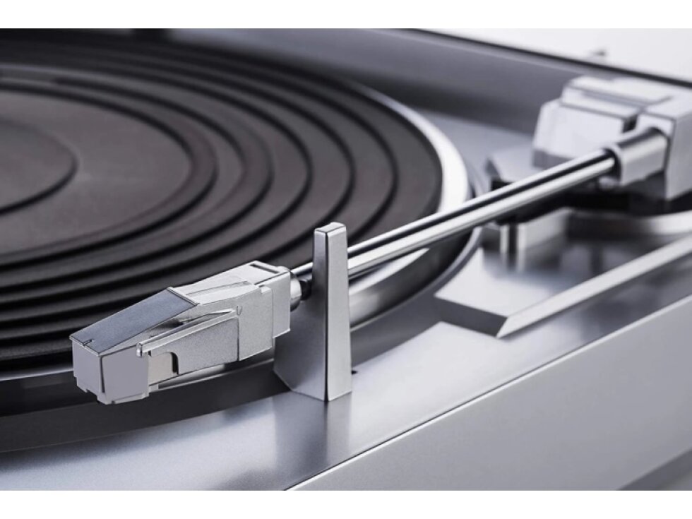 Denon DP-29F