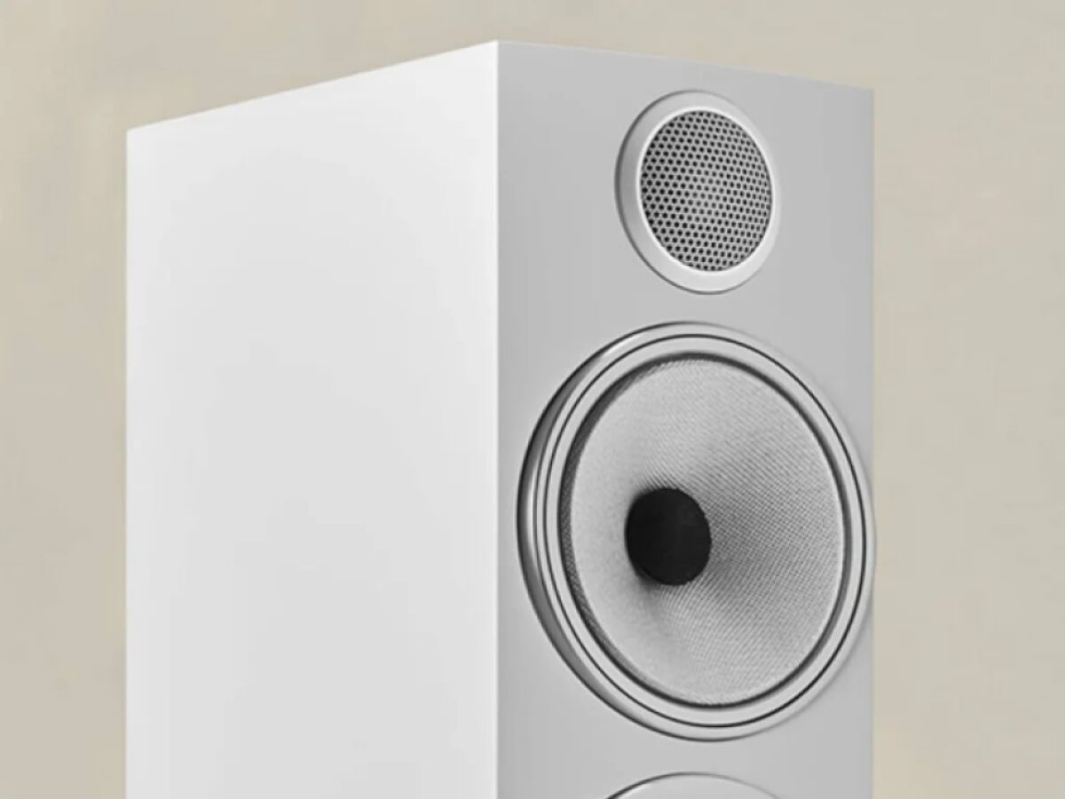 Bowers & Wilkins 704 S3 Satin White
