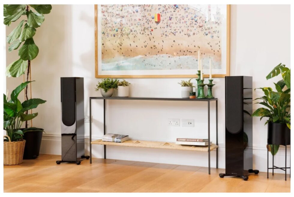 Monitor Audio Silver 300 8G Satin White