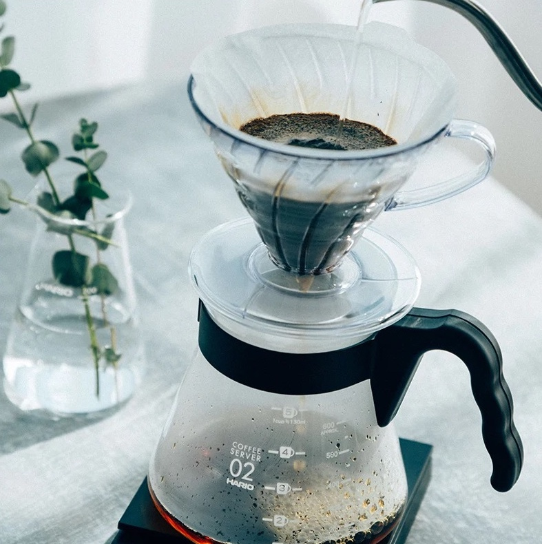 Hario Pour Over Kit V60-02 černý