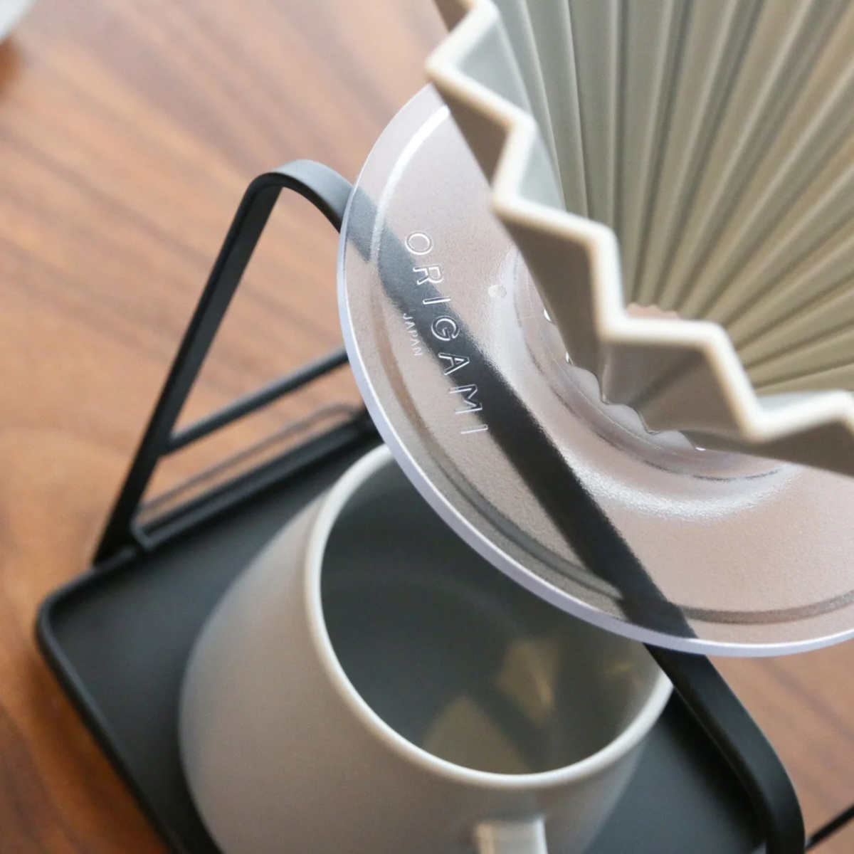 Origami plastový držák dripperu průhledný